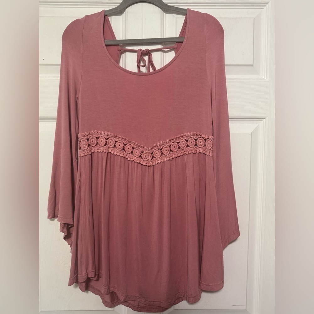 POL Mauve Boho Babydoll Top with Lace Detail & Bell Sleeves Sz S